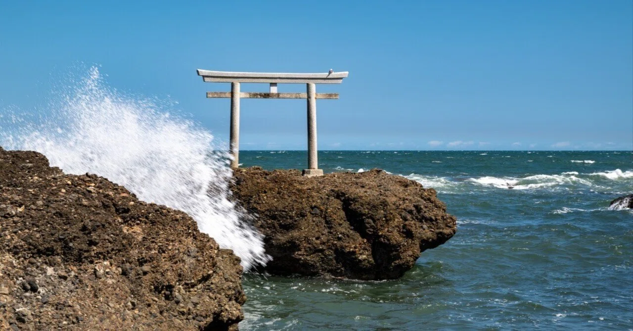 ☺︎大工お手製鳥居 ＆ 龍使いの五行水☆ 鹿島神宮から大洗・水戸へ｜鹿島臨海鉄道とレンタサイクルで巡る日帰り