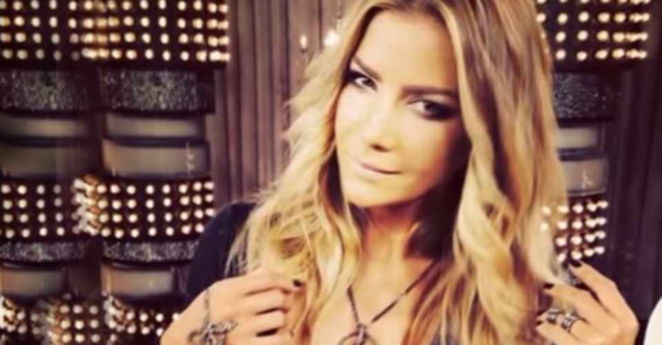 Ivana Sert Makyaji Nasil Yapilir Begonya Note
