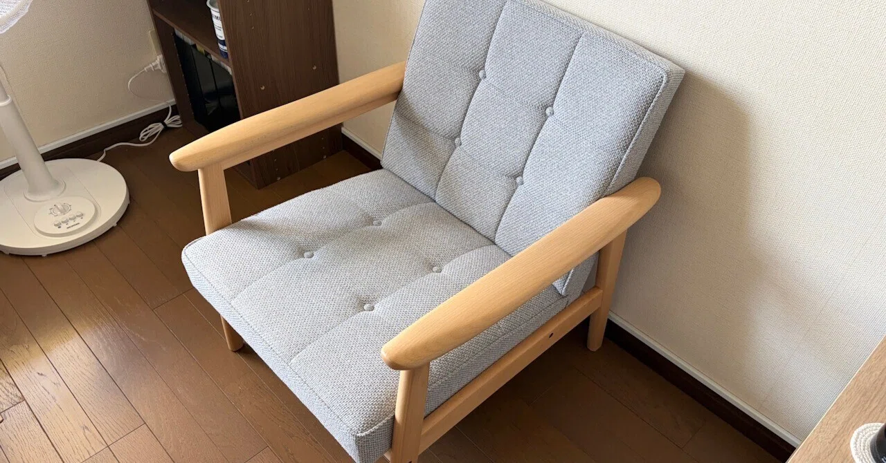 寛ぎ椅子の新調｜カリモク60 Kチェア 1シーター（ミストグレー）｜AIKE