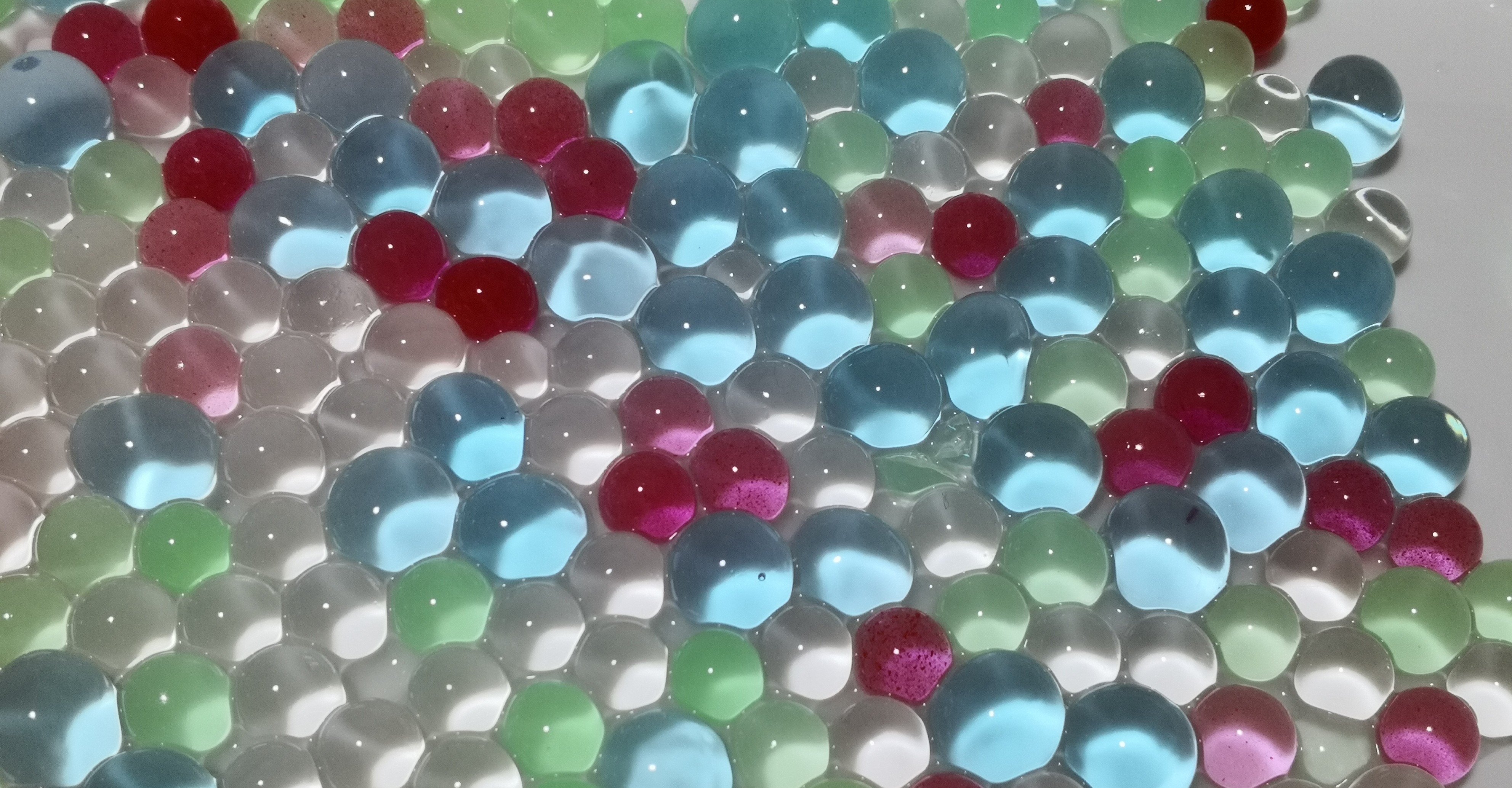 高吸水性樹脂の膨らむ様子 Gelate ジェレイト Note