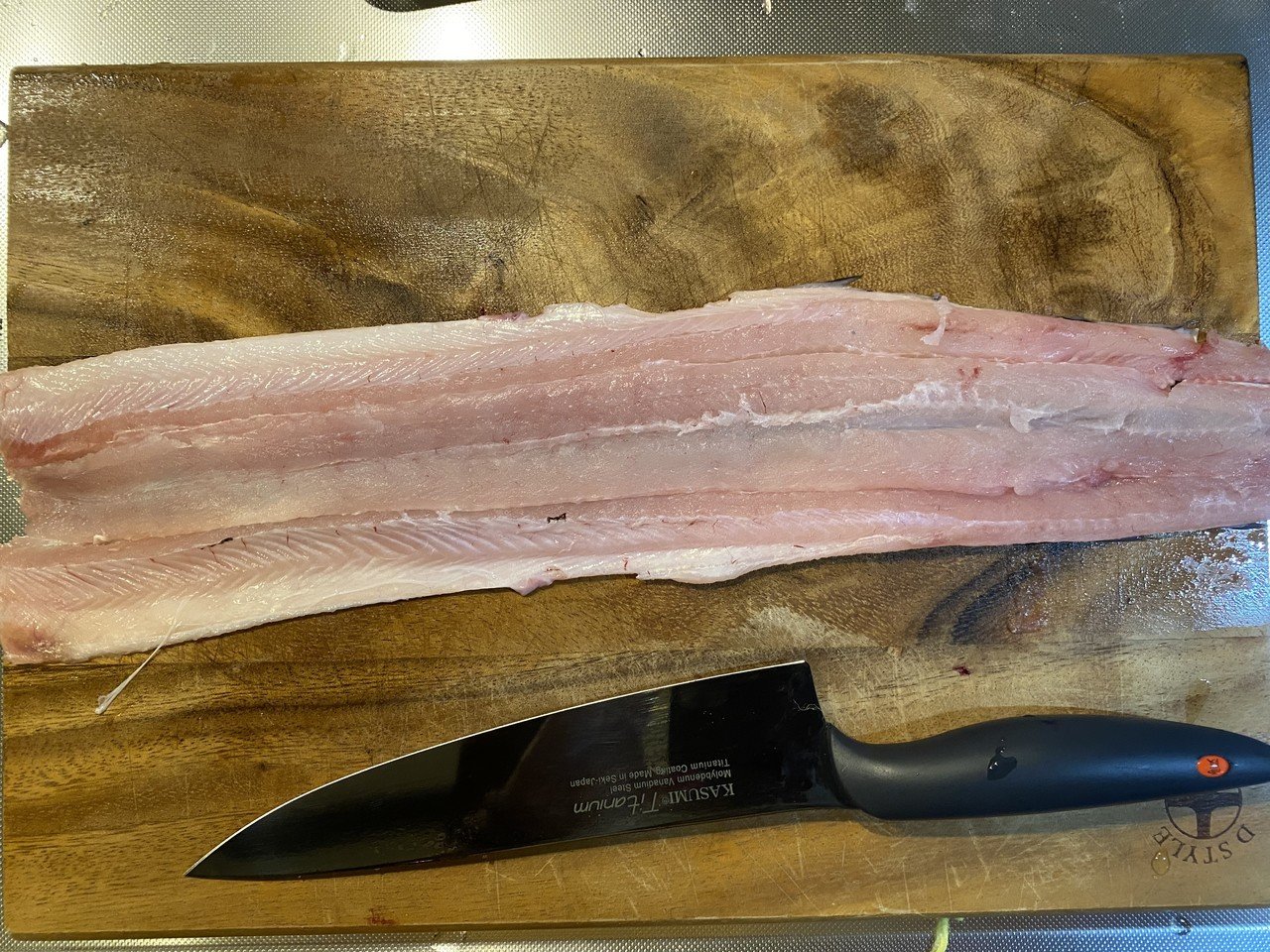 噛み癖がすごい ハモを捌く 骨切り 湯引き Noriaki Kawanishi 田舎暮らしデザイナー Note