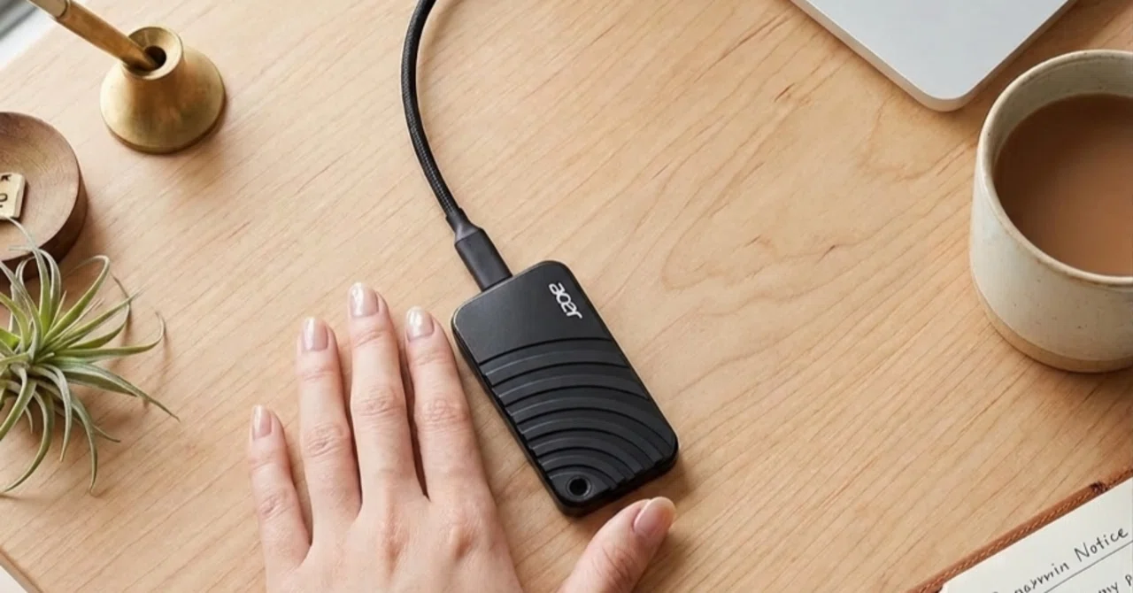 Acer PA100 External SSD Review: How 27g of Weight Solved My Remote