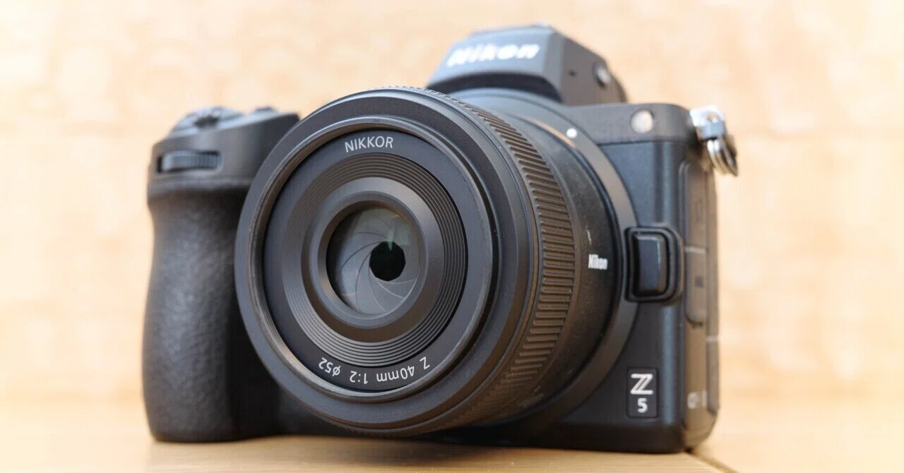 Nikon Z5 × NIKKOR Z 40mm f/2 | 「Nikonの良心」による最高の