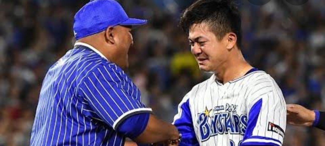 横浜DeNAベースターズ山下幸輝選手のバッティング手袋 jambalaya_22db-55