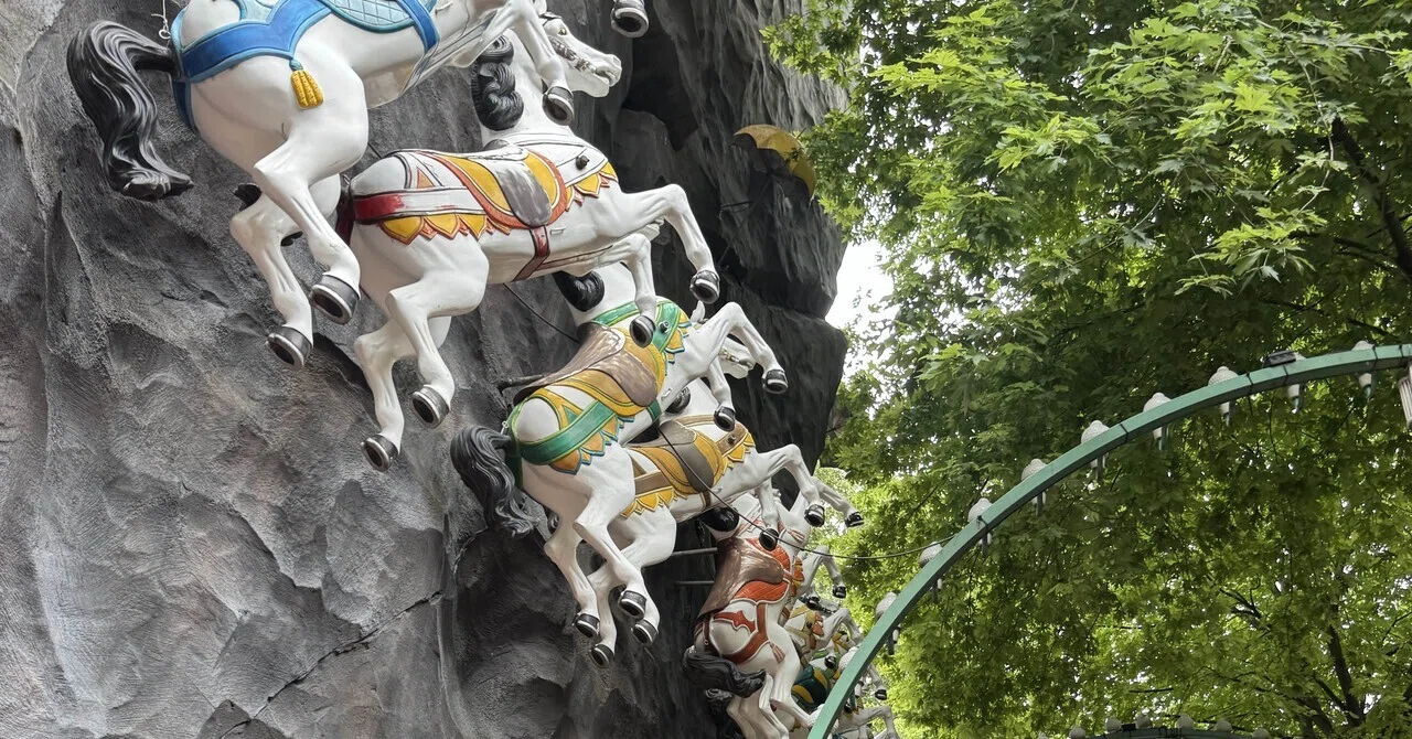 激レア   オープナー 1981年製 チボリ公園コラボ コペンハーゲン旅】ディズニーの参考になった遊園地チボリ公園へ