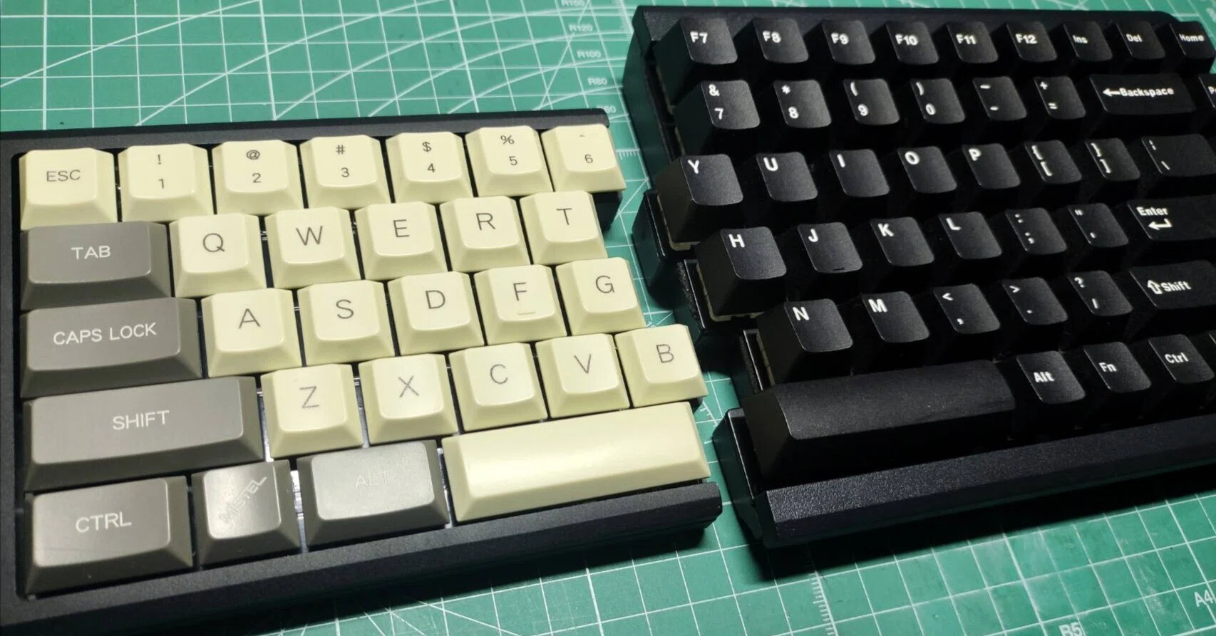 キーボード】MiSTEL Split Keyboard【MOD】｜ベルクカイザーズ