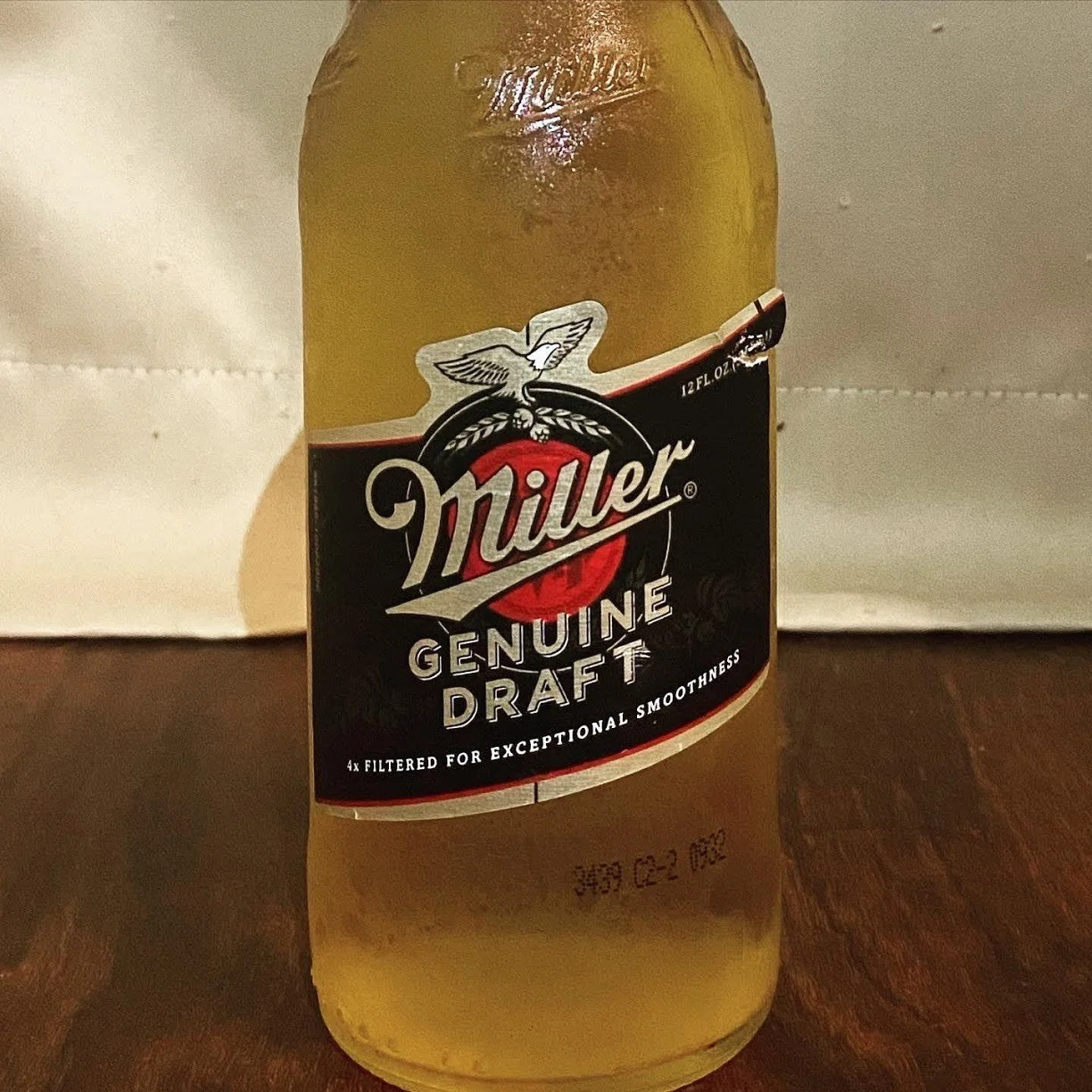 軽いだけかと思ってたけど、意外と面白い味がする。miller GENUINE 