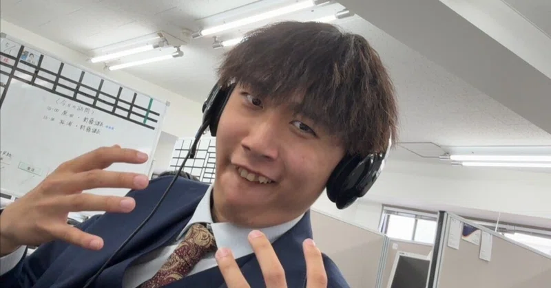 「僕と一回喋ったら、人生は絶対に楽しくなる」——21歳、フリーターから2年で駆け上がる若手社長。