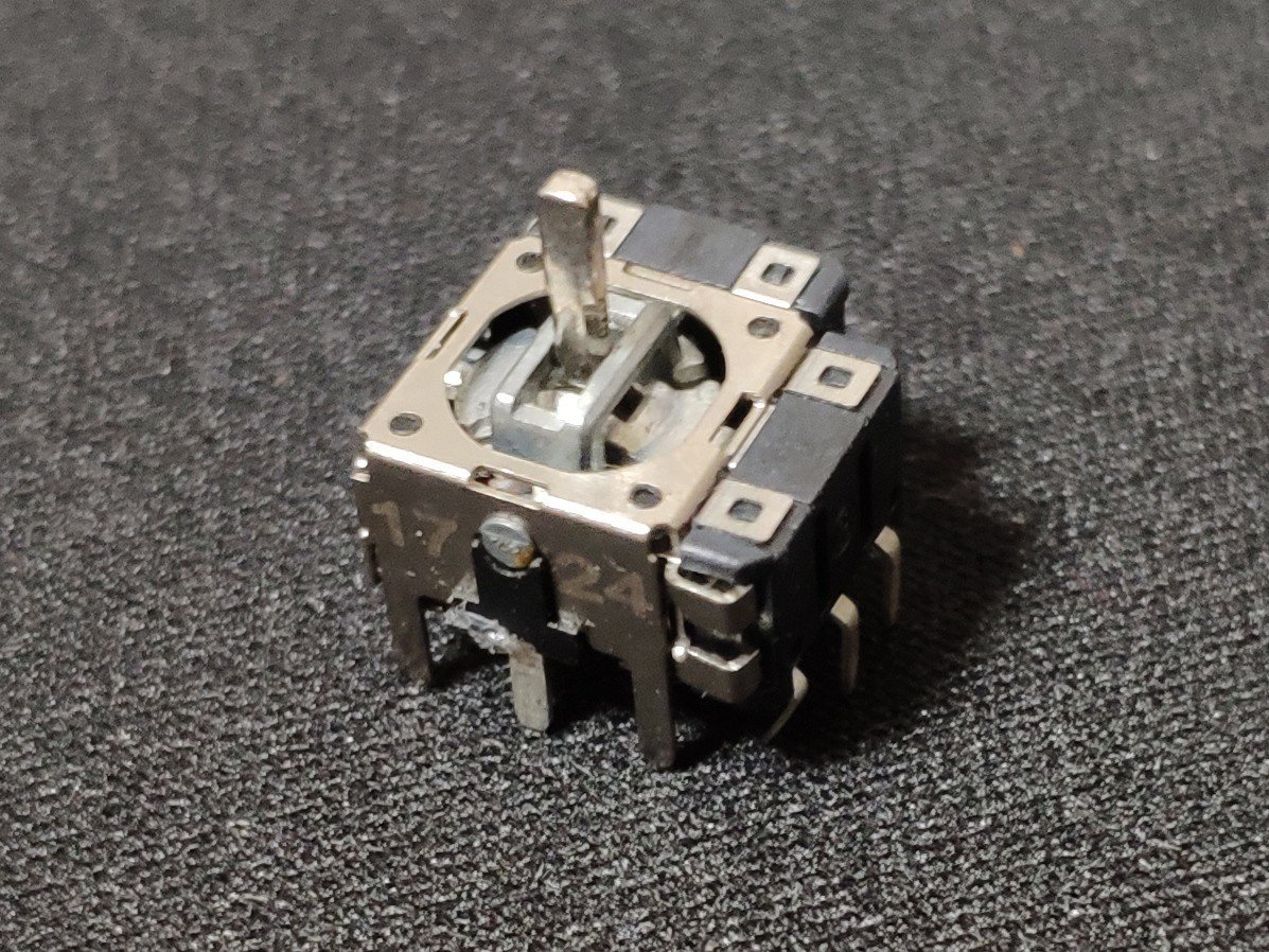 valve indexコントローラー 右　電源付き　清掃なし valve indexコントローラー右のみ 動作確認 清掃済み その他
