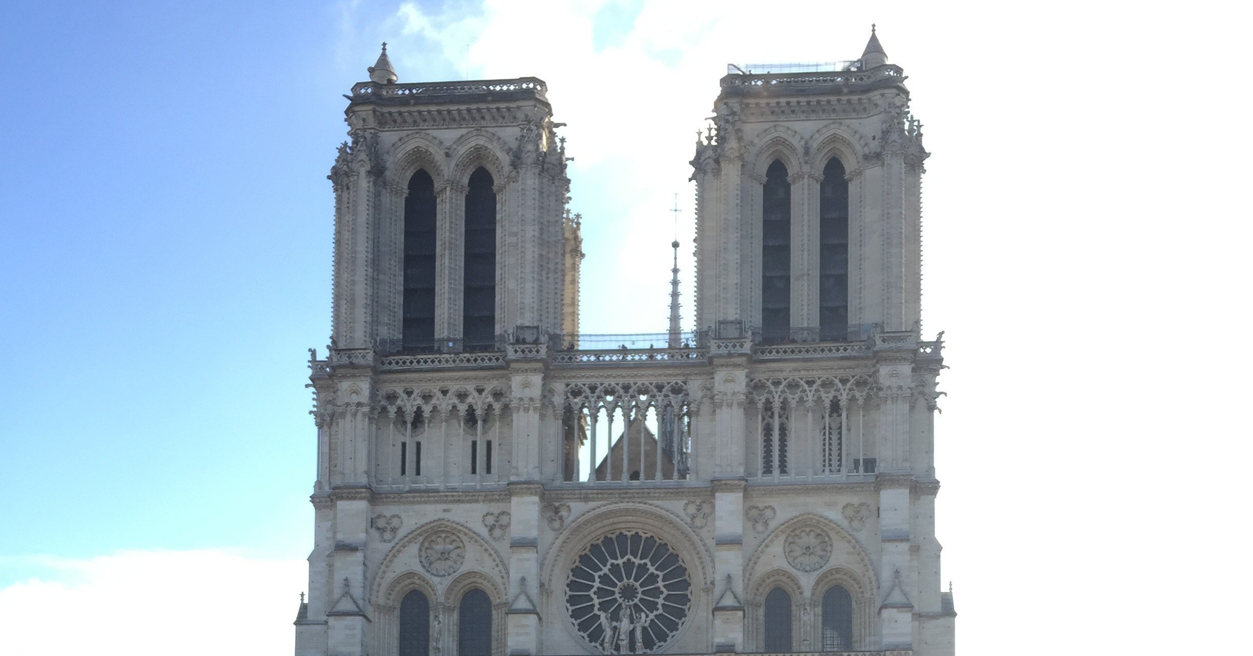 Notre-dam de Paris ノートルダム　オブジェ　パリ　フランス パリのノートルダム大聖堂 - Paris Forever