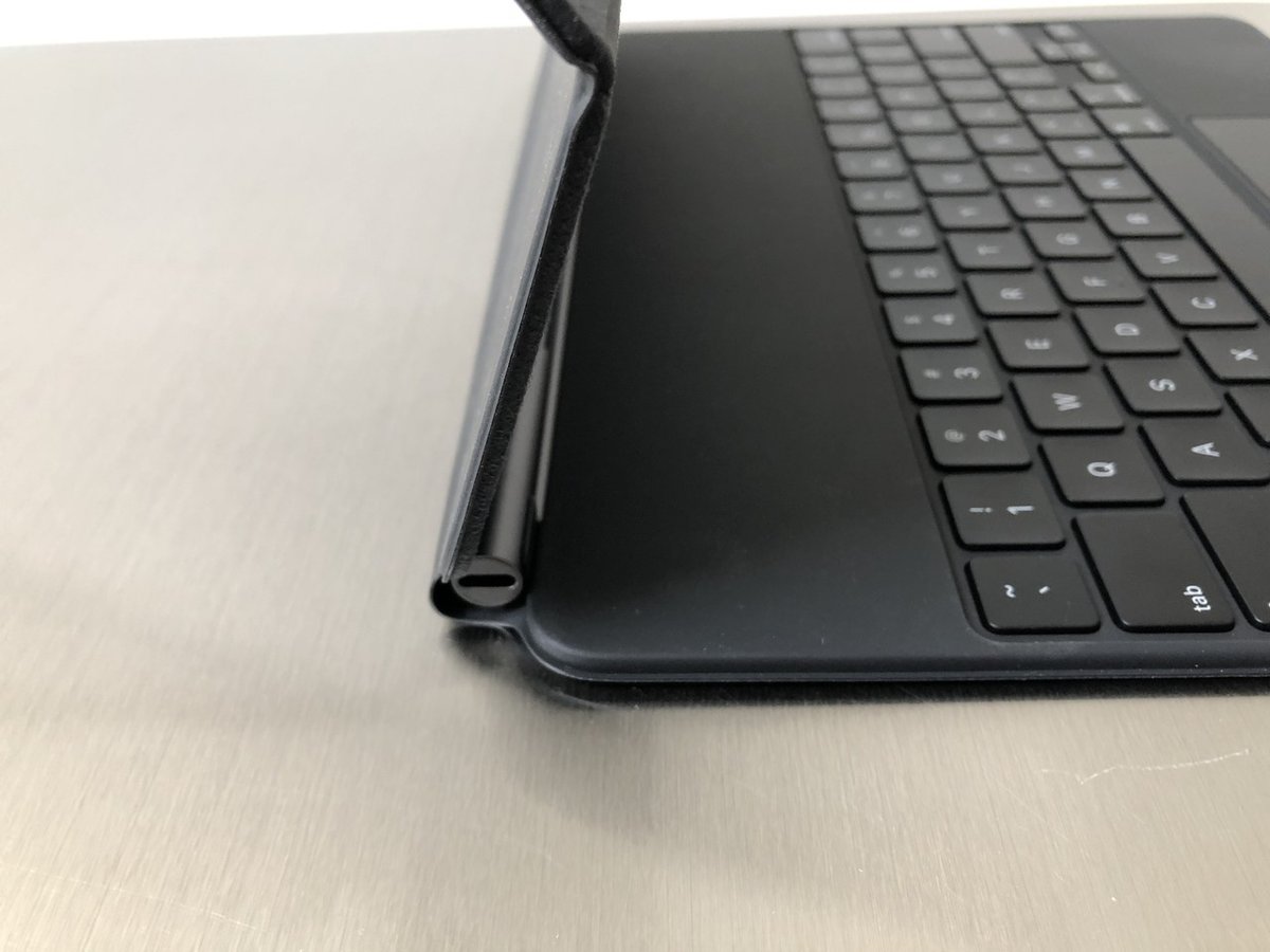 iPad Pro用Magic Keyboardを購入してしまい、申し訳ございません