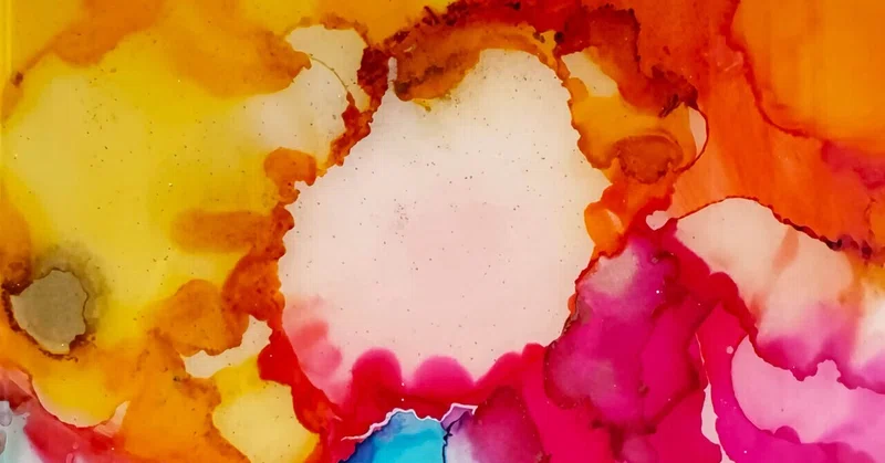 アルコールインクアートを始めました｜偶然性が生み出す世界に一つだけのアート