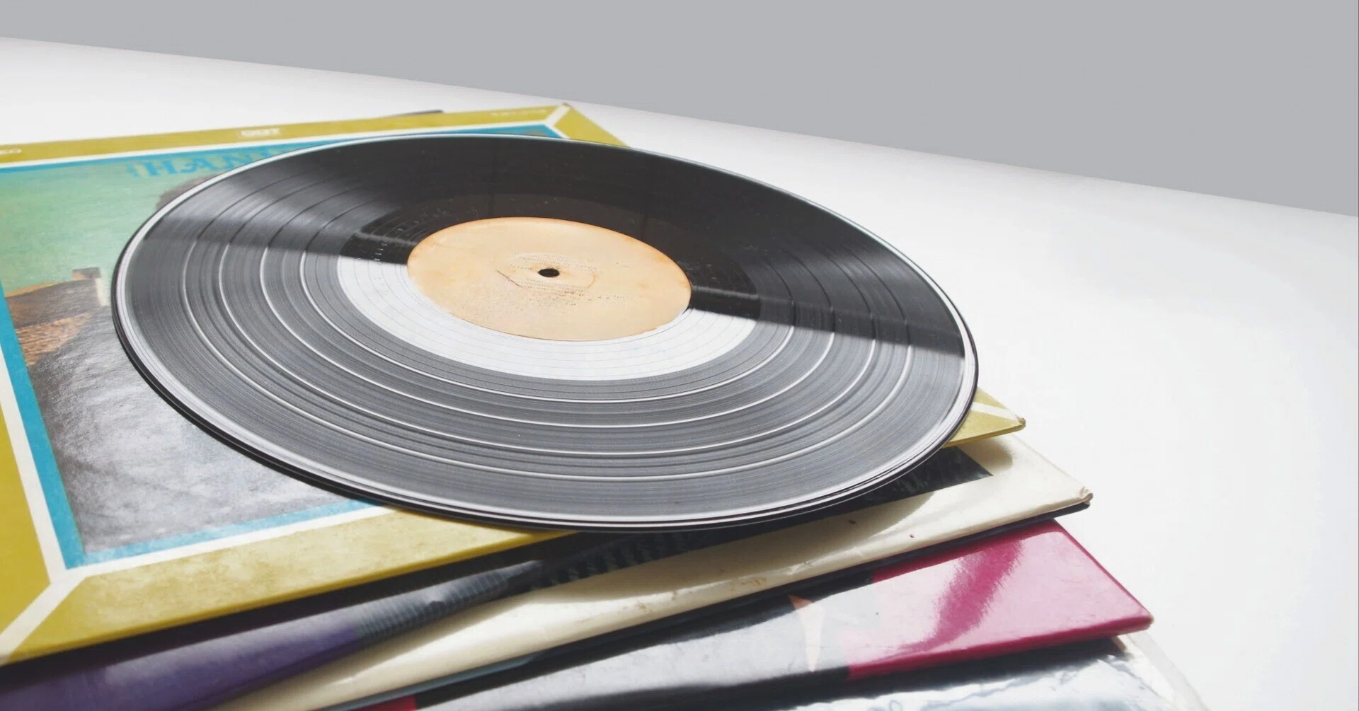 シティポップとは？初心者がレコードで聴きたい定番名盤7選｜【公式