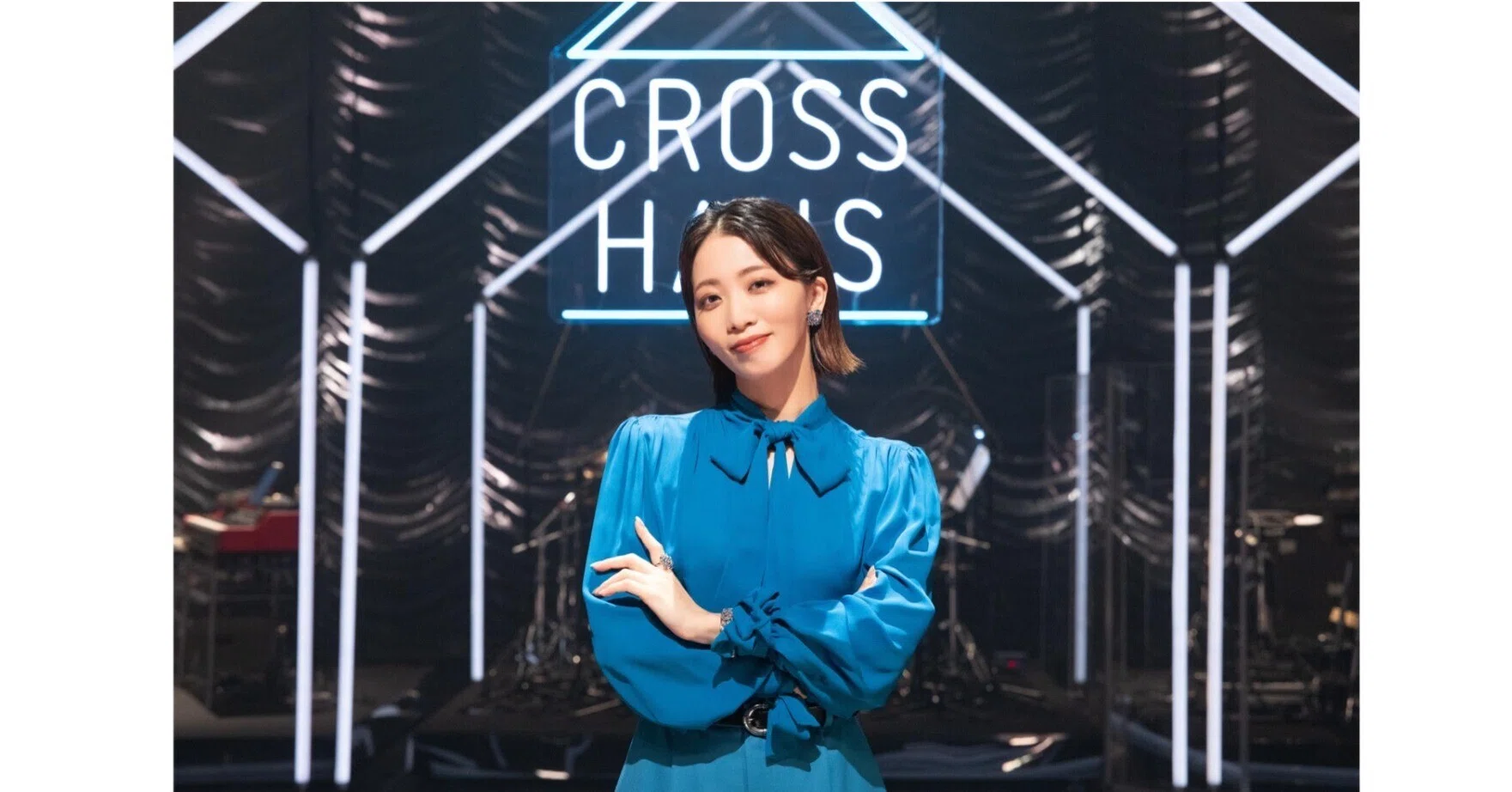 礼真琴：インタビュー】礼真琴の新音楽番組「礼真琴CROSS HAUS」が