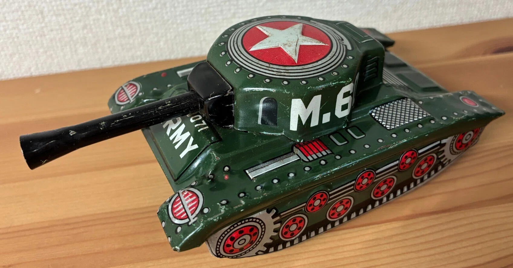 コレクション】ブリキの戦車 M-60 / Tin Toy Collection: Tank M-60