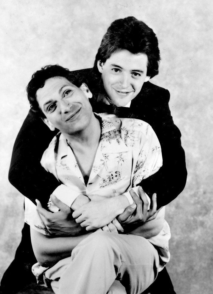 三浦春馬とハーヴェイ ファイアスタイン Gay Legends Magazine Note