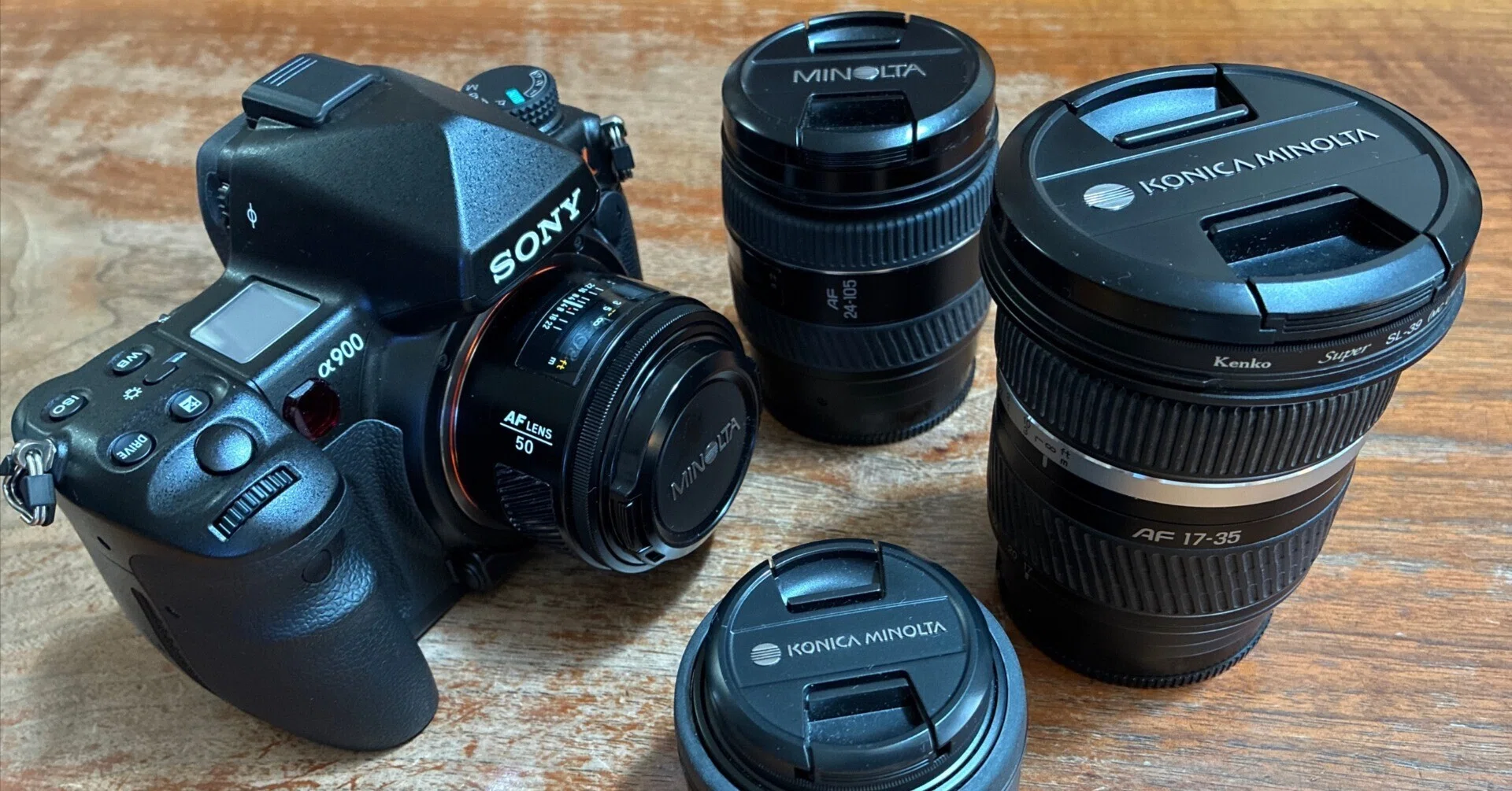 え*ふ様 SONY α900／ボディ1台・レンズ3本／全て正常稼働品【だけど難あ ご縁があって、α900を入手しました。｜Satoshi Horibe