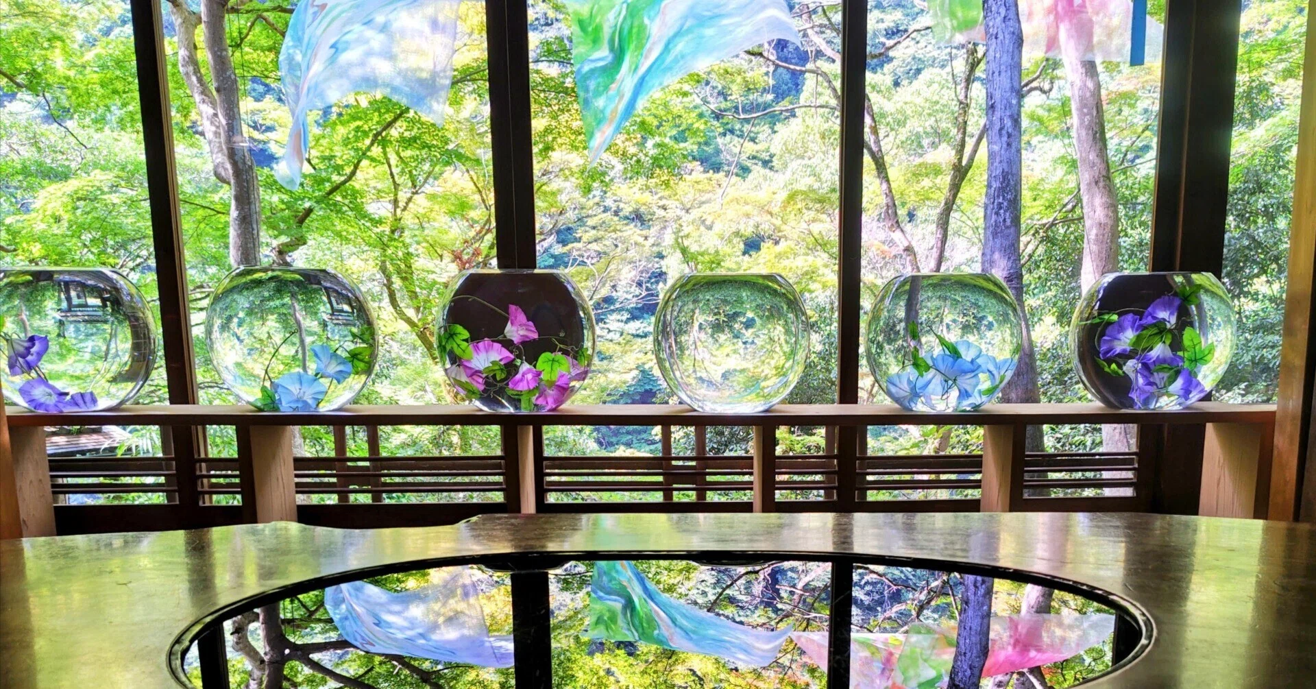 夏の嵐山】若緑の彩りを堪能「嵐山祐斎亭」｜小春