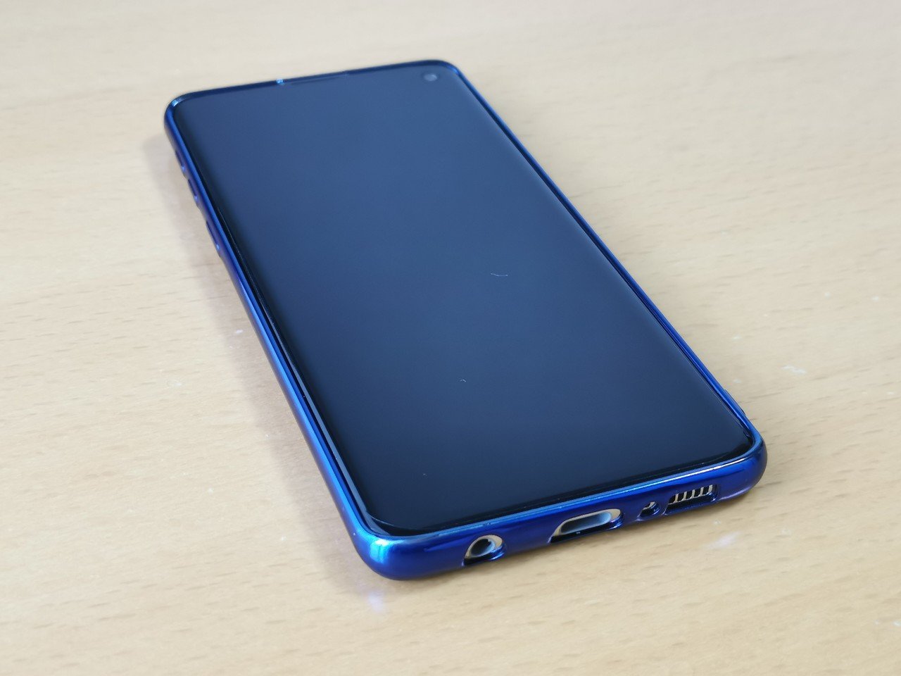 Samsung Galaxy S10 青色 本体とケース2個 Samsung Galaxy S10 青色 本体とケース2個 Samsung Galaxy S10