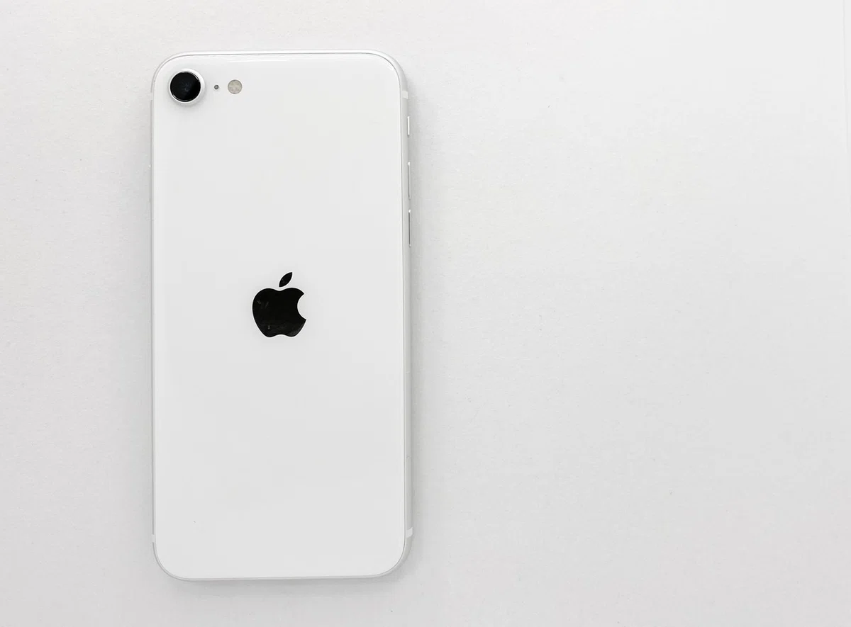サブ機としてのiPhone SE(第2世代)｜Entrée-アントレ-