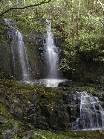 日月の滝