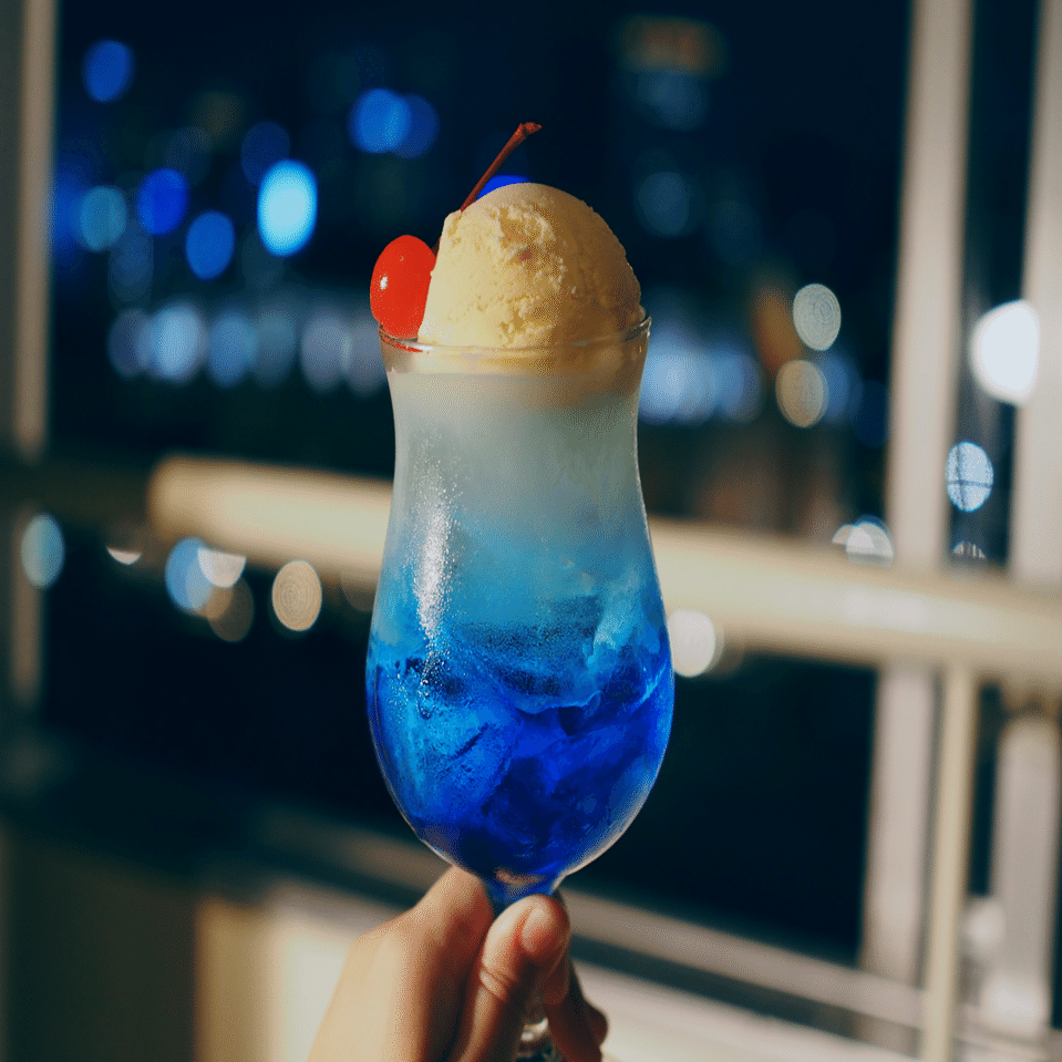 夏夜のクリームソーダ｜えりか