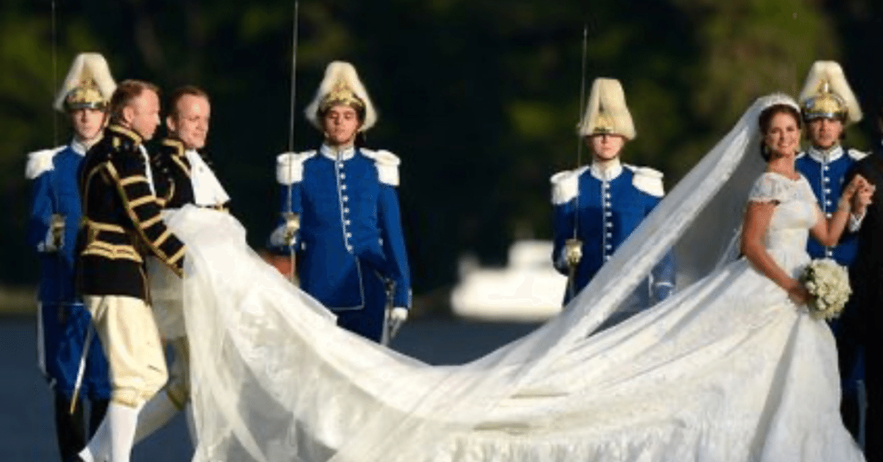 ロイヤル ウェディング ドレス ノリノリ Note ロイヤル ウェディング ドレス ノリノリ Note