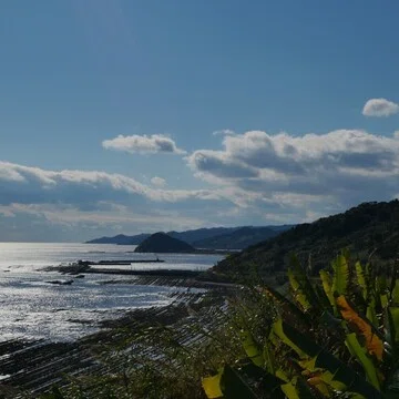 岩切章太郎｜K.WATANABE みやざきラボ｜note