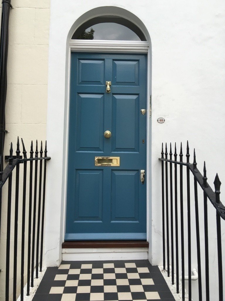 ロンドンの家の扉をひたすら愛でる会 Chiori London Note