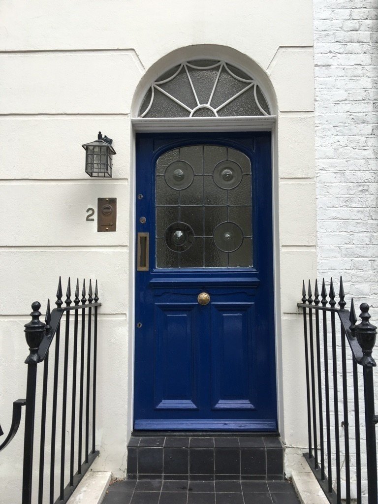 ロンドンの家の扉をひたすら愛でる会 Chiori London Note