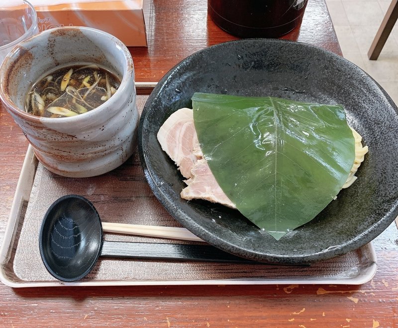 葉、薫るつけ麺 しいたけ出汁:創作麺処スタ☆アト