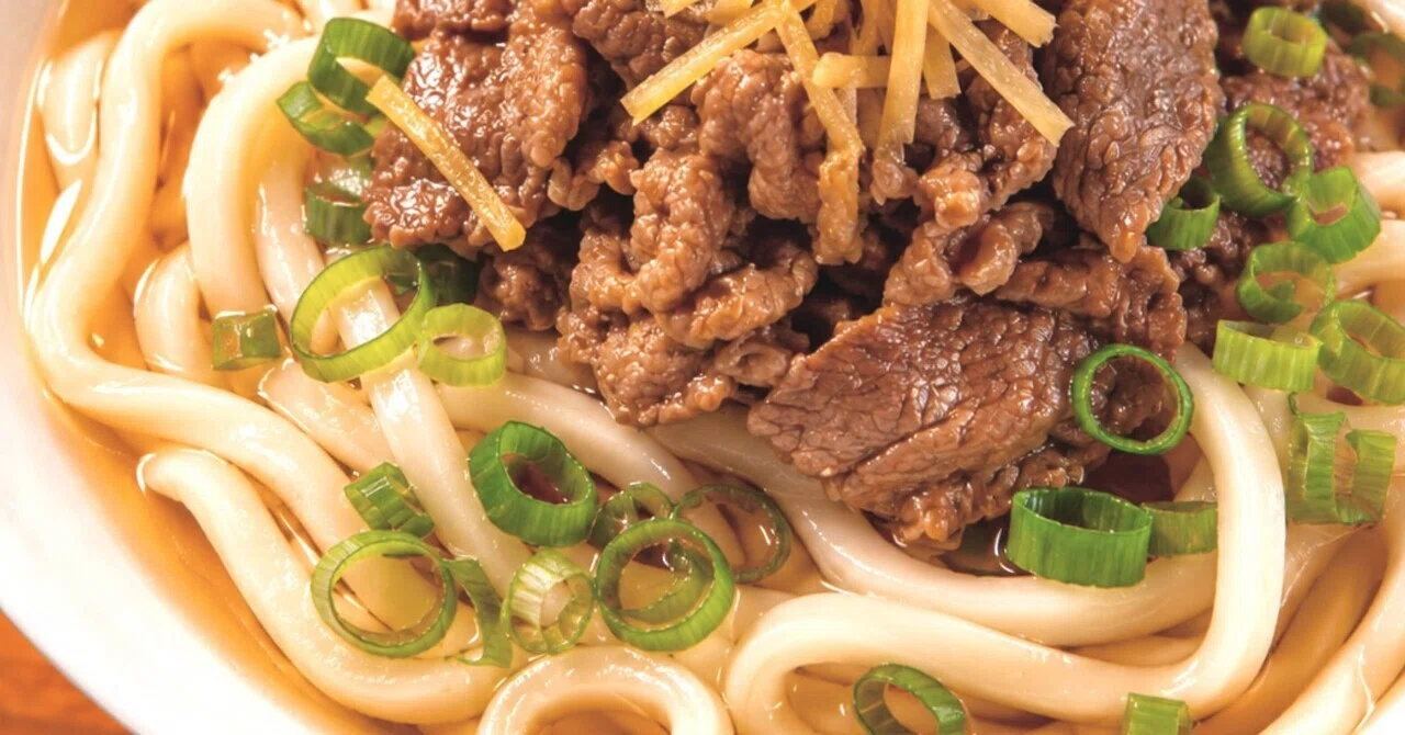 肉うどん ⭐️ 牛甘辛煮｜takacova