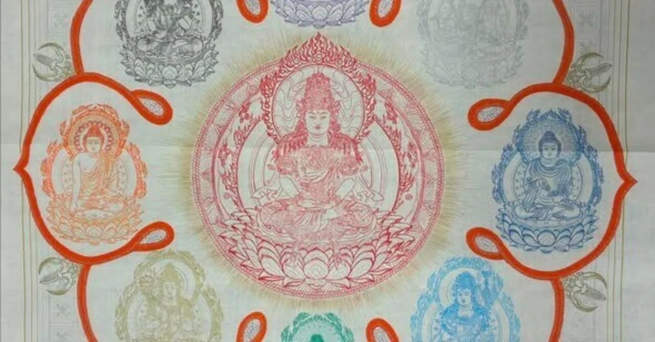 曼荼羅を描くことで、仏教美術の関心深まる By drawing mandalas