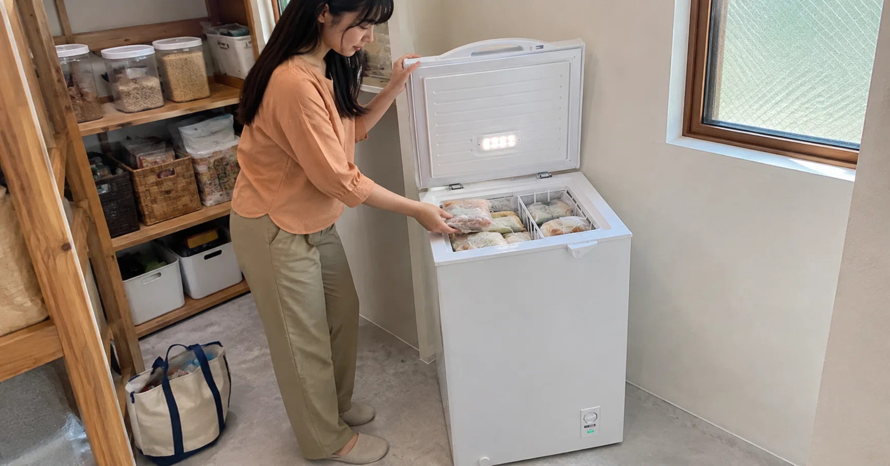 simplus 100L冷凍庫SP-100LUPDでストック上手な暮らし｜キツネ｜コラム