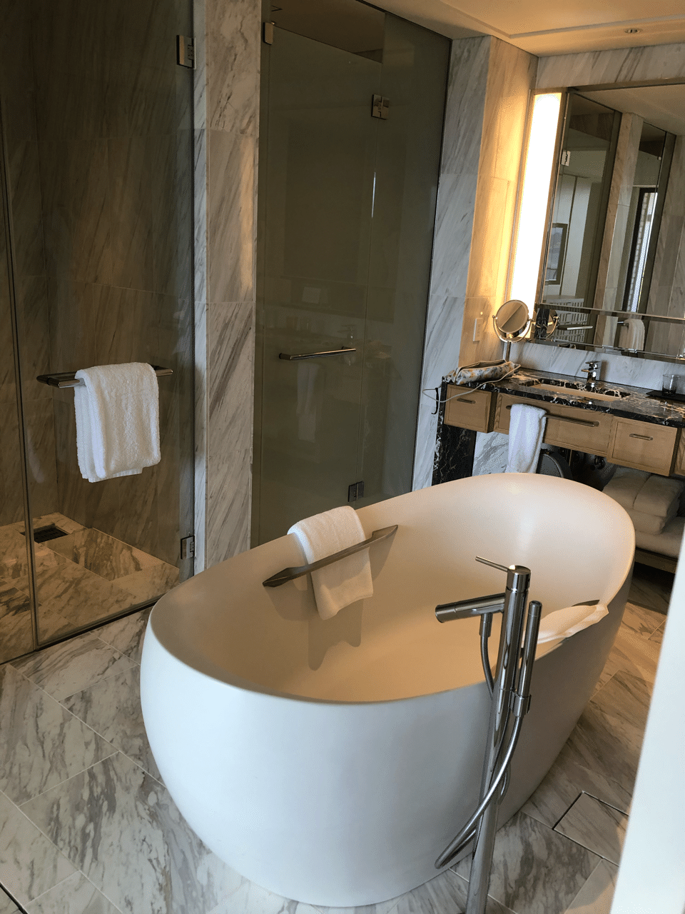 ハレクラニ沖縄 Yaco Note