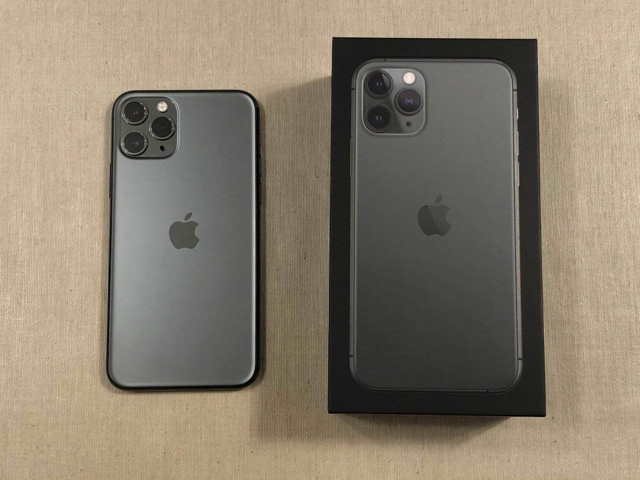 急遽スマホ購入 昨晩からの画面不具合が復活せず 故障寸前 での購入は初めてだ 今後のことも考えて Iphone11proで 色は新色のミッドナイト グリーンに 手に取るといい色 と ラジオ好きの旦那 Note 急遽スマホ購入 昨晩からの画面不具合が復活せず 故障寸前 での購入は初めてだ 今後のことも考えて Iphone11proで 色は新色のミッドナイト グリーンに 手に取るといい色 と ラジオ好きの旦那 Note