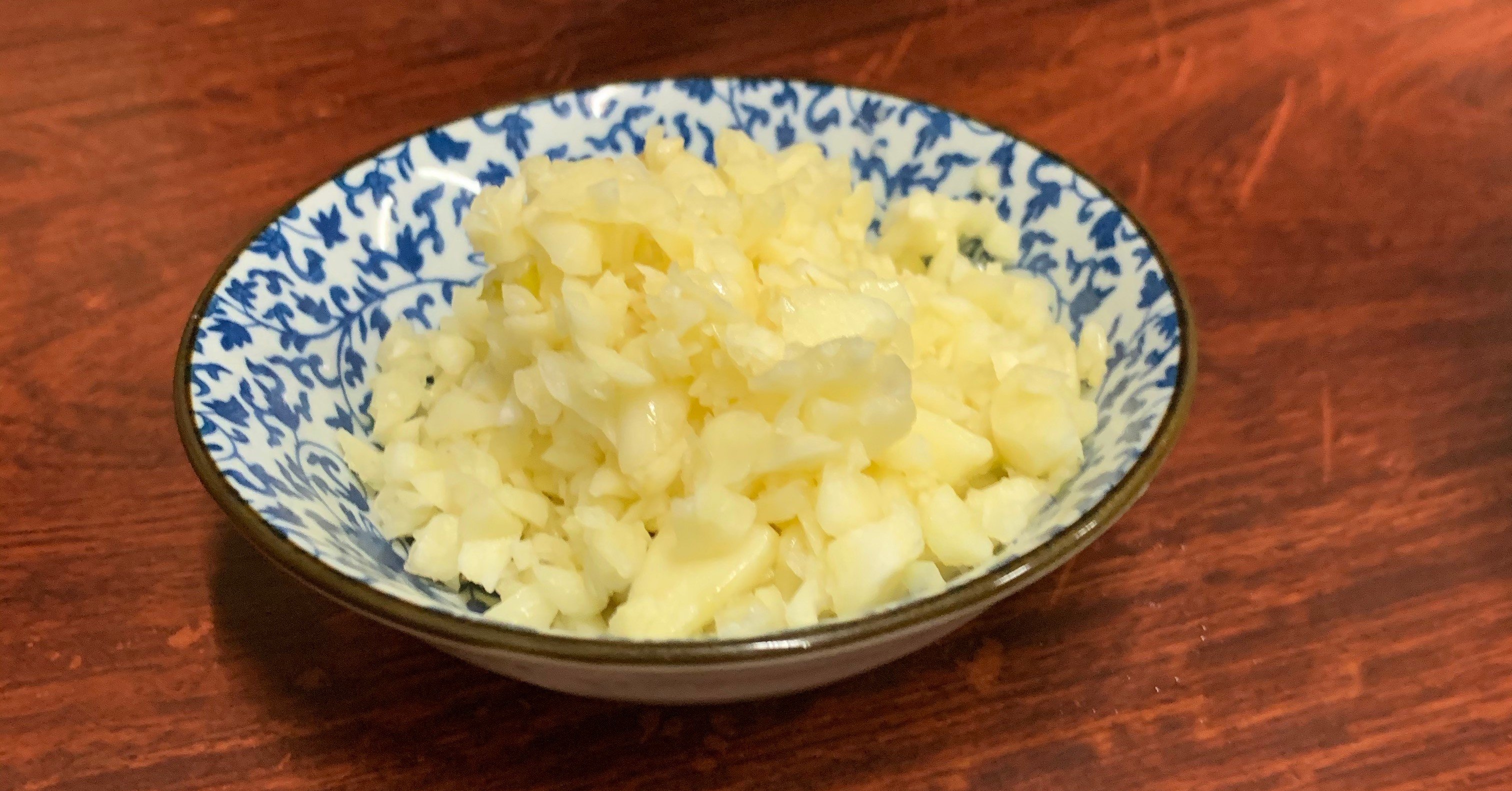 連載 ラーメン二郎 は ラーメン ではないのか 第三夜 ニンニク入れますか が生むコミュニケーション Kiriwokei Note 連載 ラーメン二郎 は ラーメン ではないのか 第三夜 ニンニク入れますか が生むコミュニケーション Kiriwokei Note