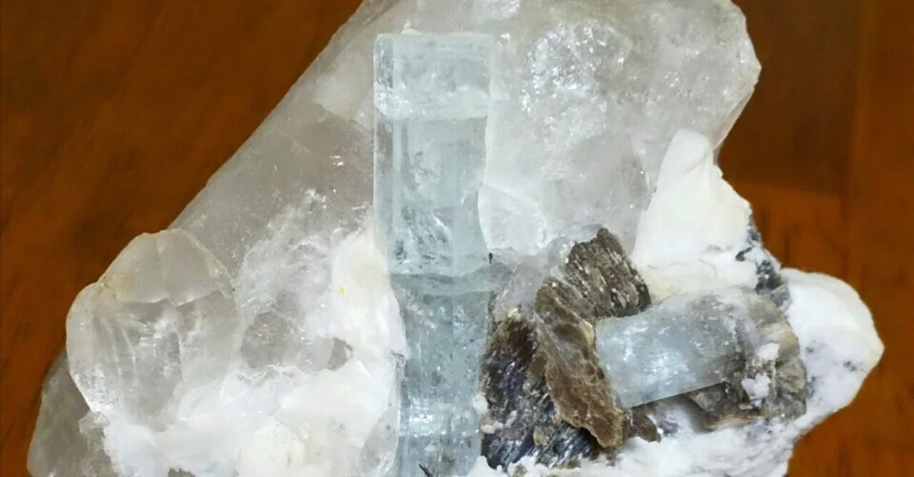 アクアマリン/水晶/アルバイト/モスコバイトの共生力｜インカローズ