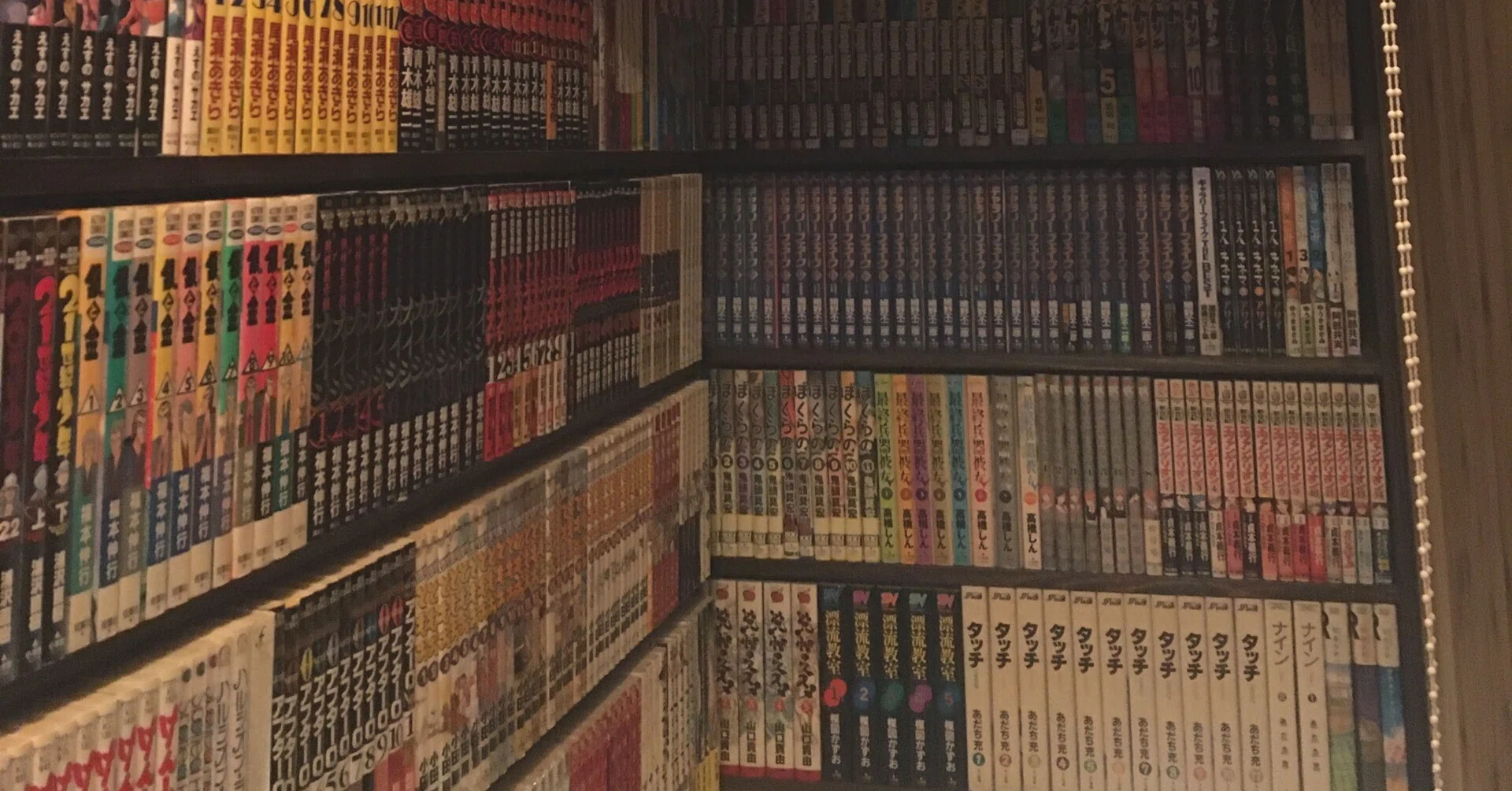 以前、このサイトで見たのに店内の本棚にないなぁ、と思ったら