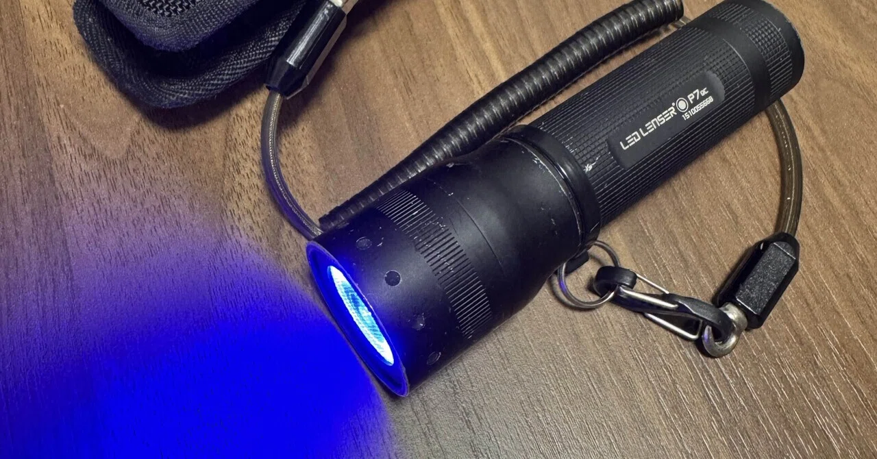 元潜水艦乗りが本気で考える「理想の懐中電灯」｜saitooooh
