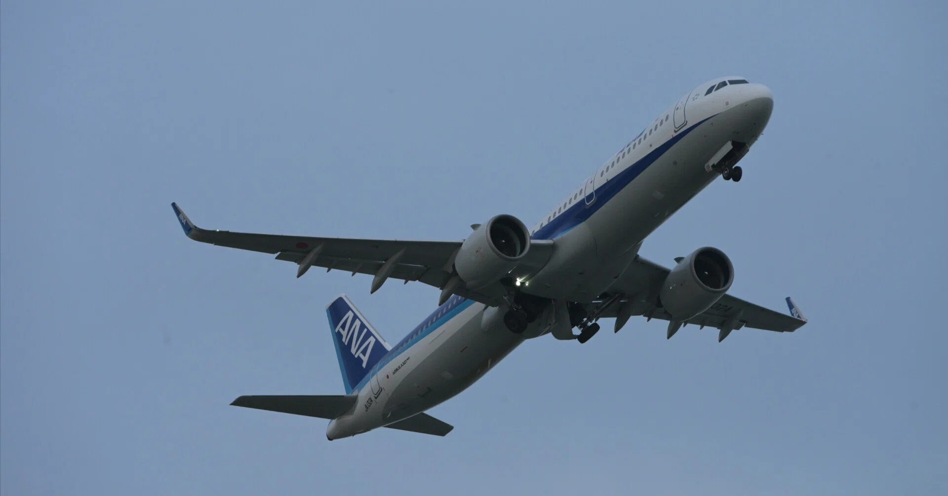 超望遠レンズで撮る羽田の飛行機｜kagura