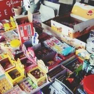 駄菓子と 安堂鞠王というアイドル候補生と だがしや Note