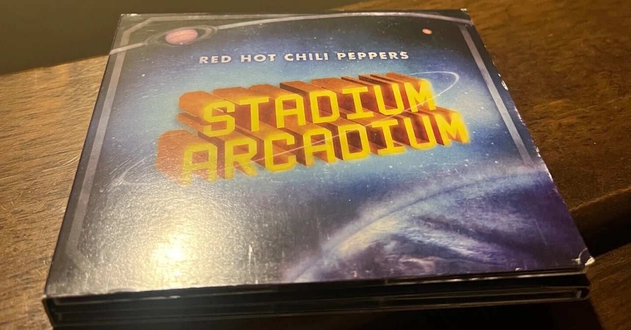 レッチリの過剰さに殴られた話 - Stadium Arcadium (2006)｜KAGOYA COFFEE