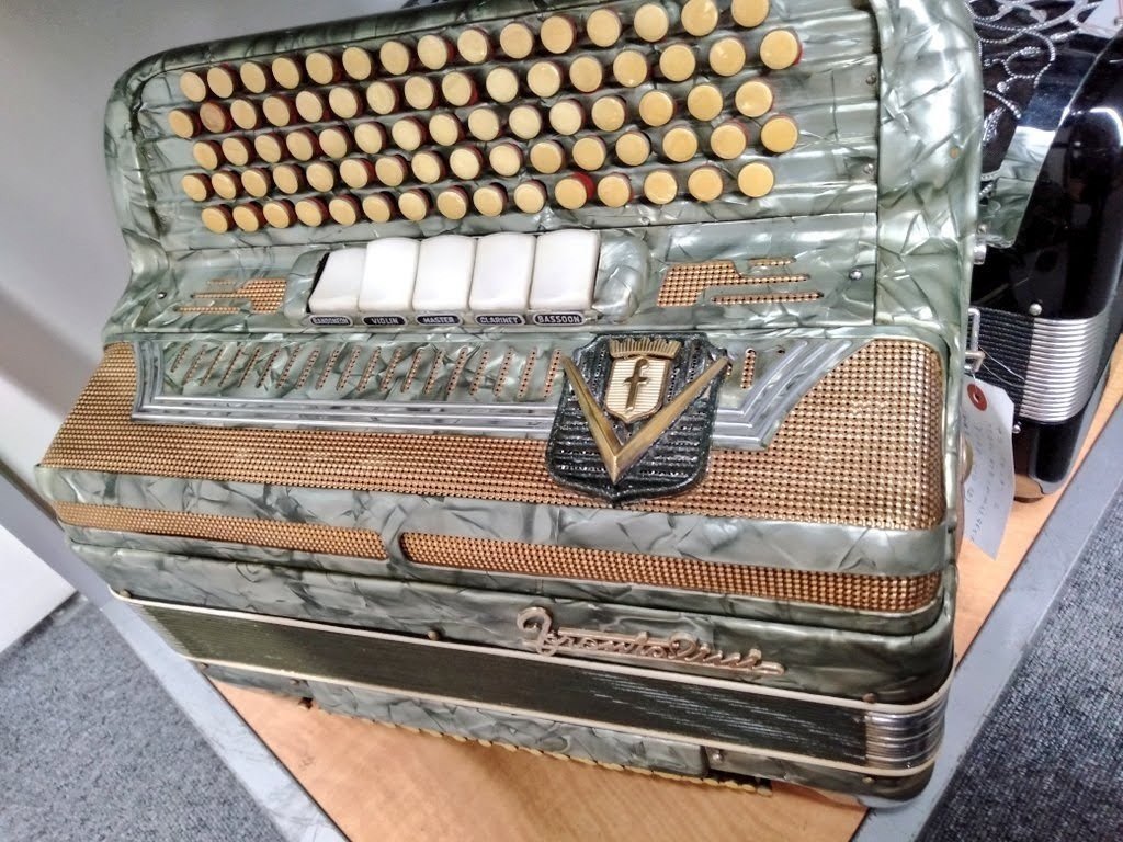 中古】 Frontalini (フロンタリーニ製)｜アコーディオン横丁