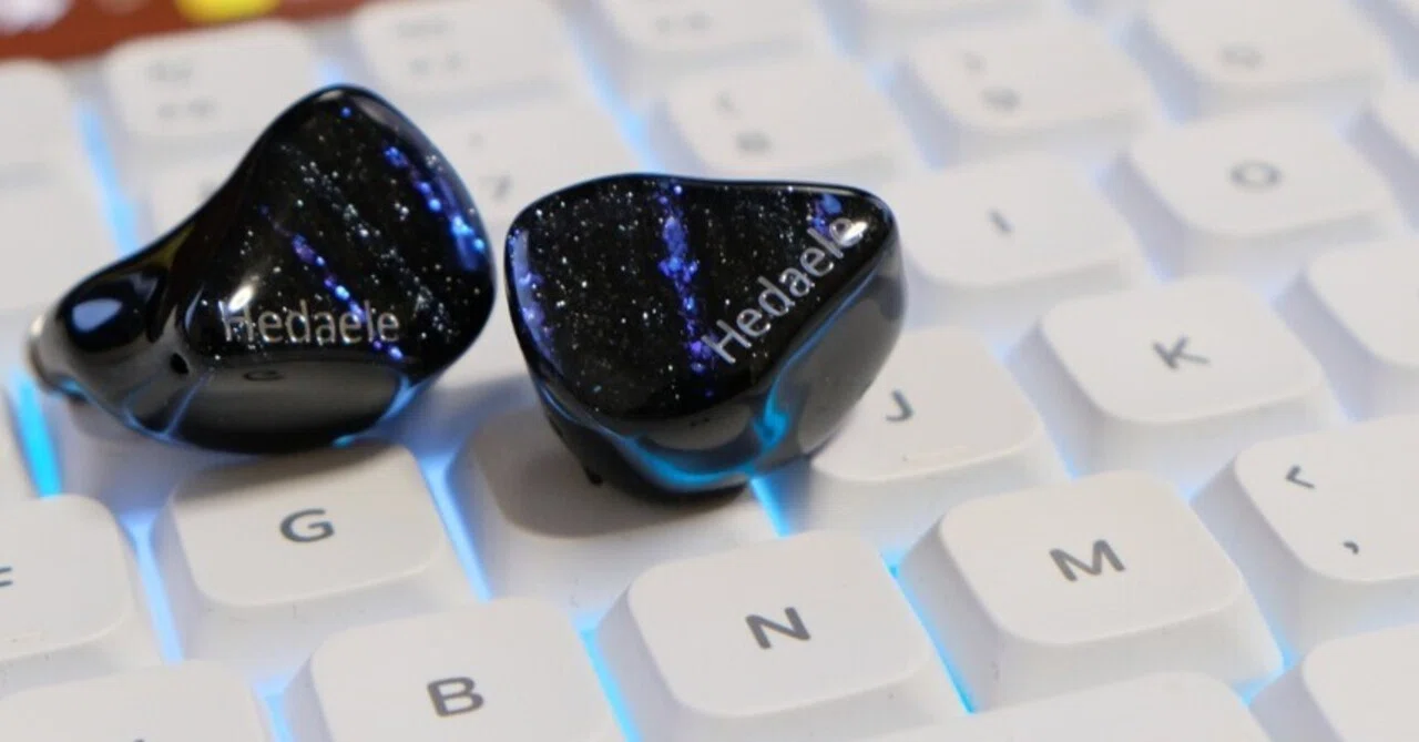 (ほぼ未使用) Hedaele ETERNAL STAR Hedaele ETERNAL STAR レビュー】8,000円のイヤホンが、18,000円の