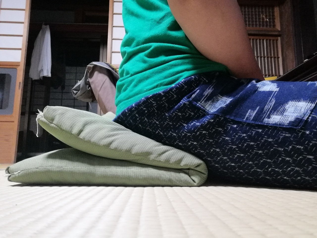 かんたんな瞑想の仕方 よこたいたる 世界旅行中 オンラインで Note かんたんな瞑想の仕方 よこたいたる 世界旅行中 オンラインで Note