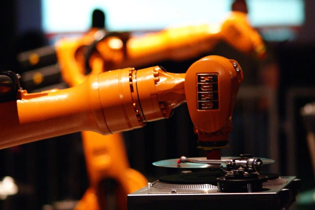 Industrial Robot DJ