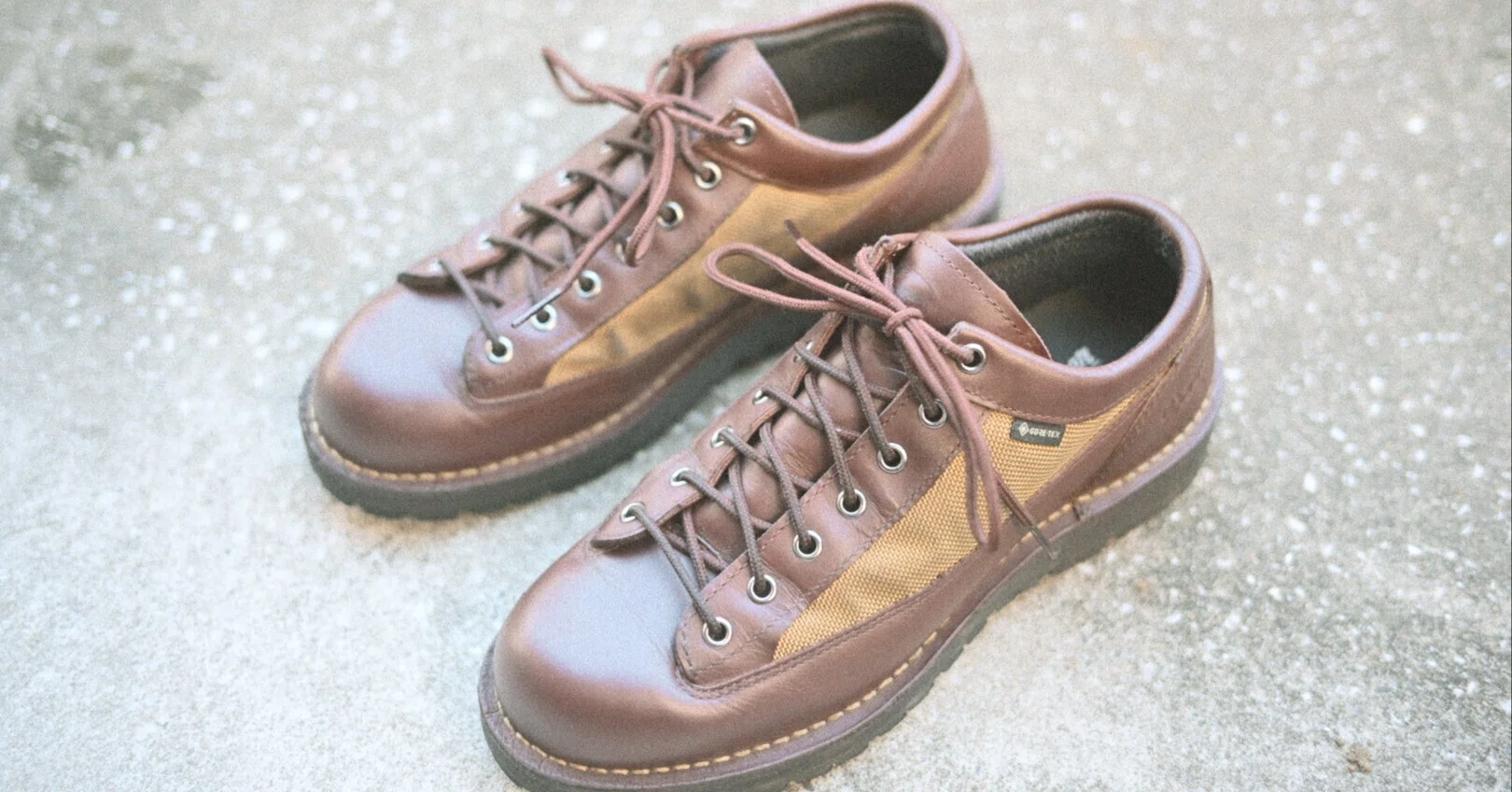 The reason I bought the Danner Field R was the zipper unit
