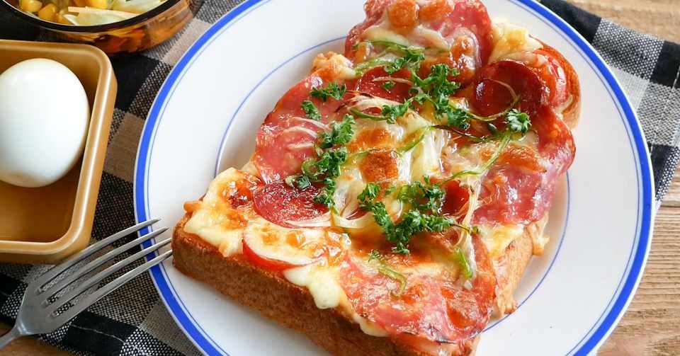 気軽にピザトースト 手作りピザソース 美窪たえ おとな料理制作室 Note