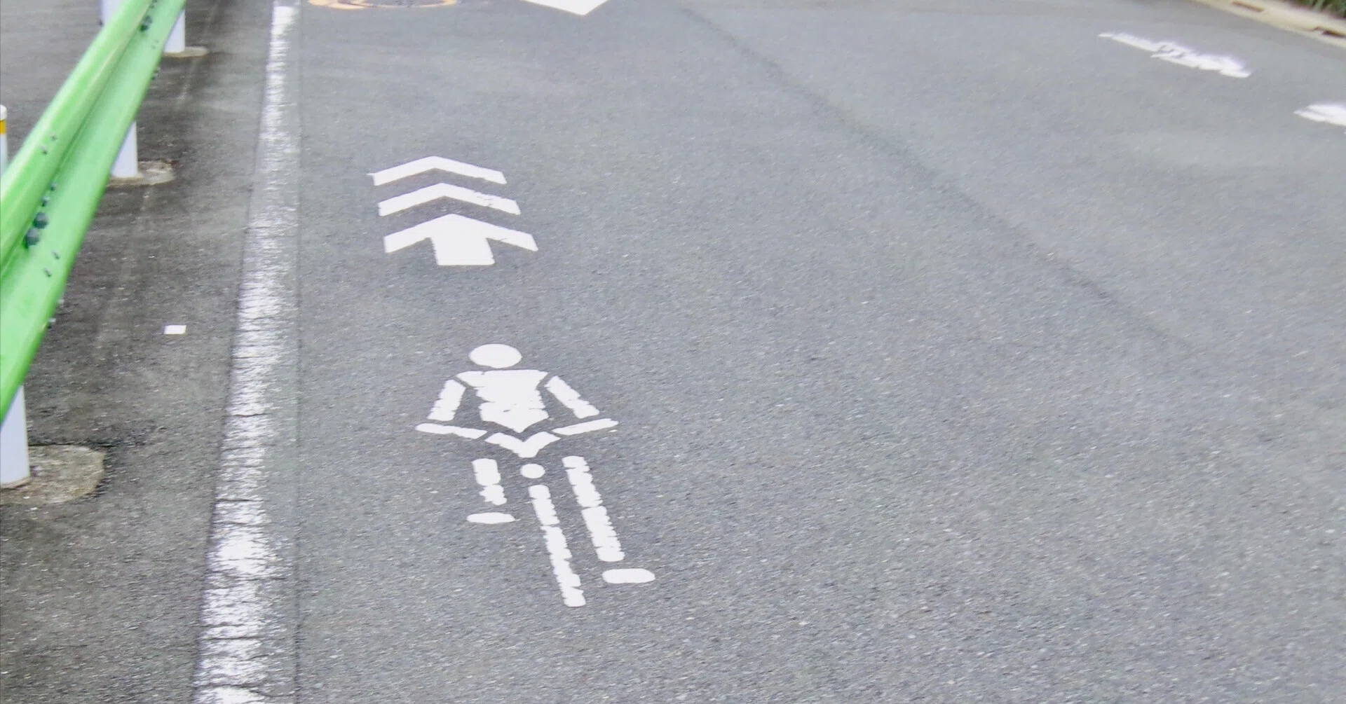 ハンド サイン 自転車